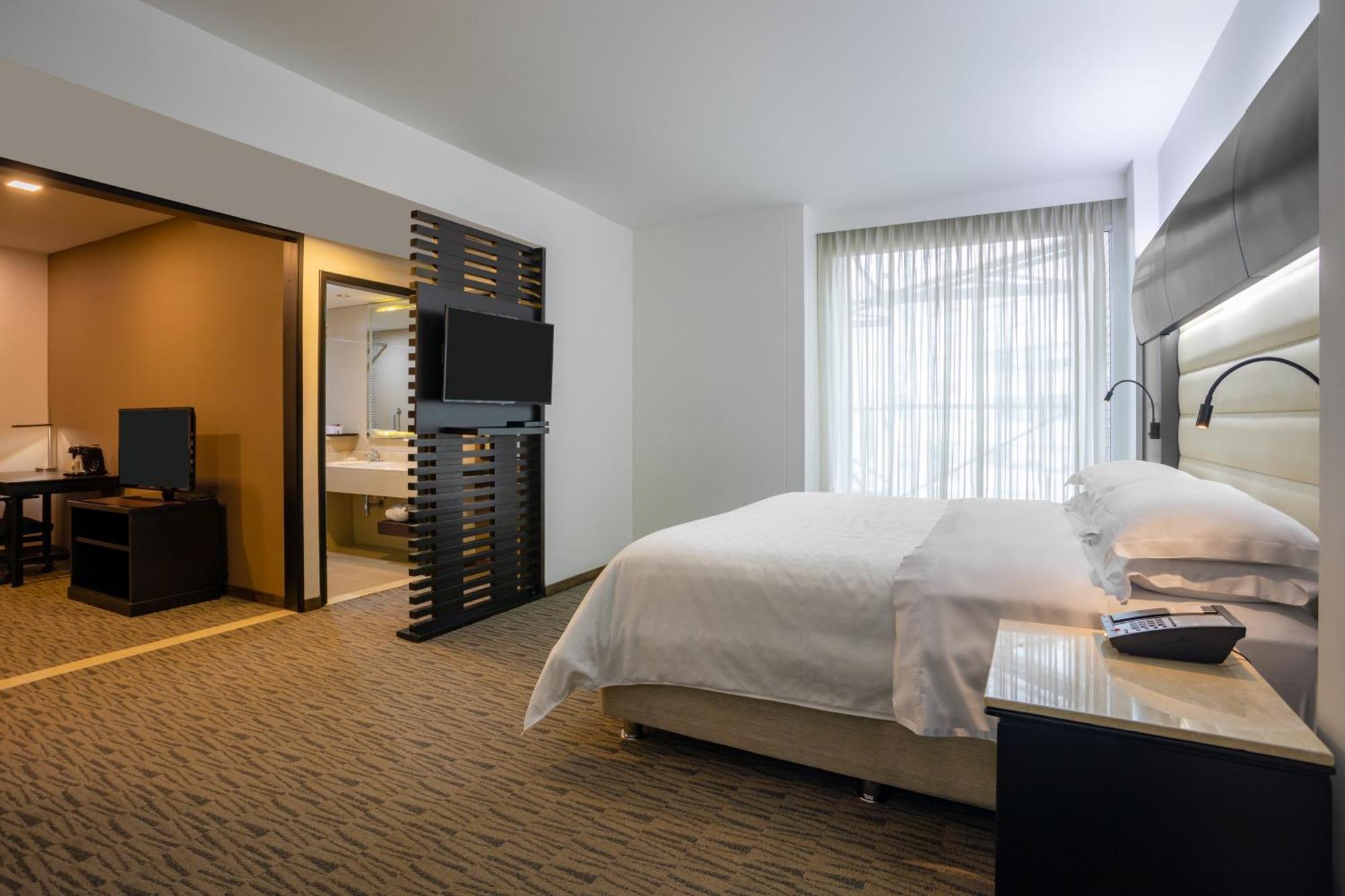 Sheraton Bogota Hotel Bagian luar foto